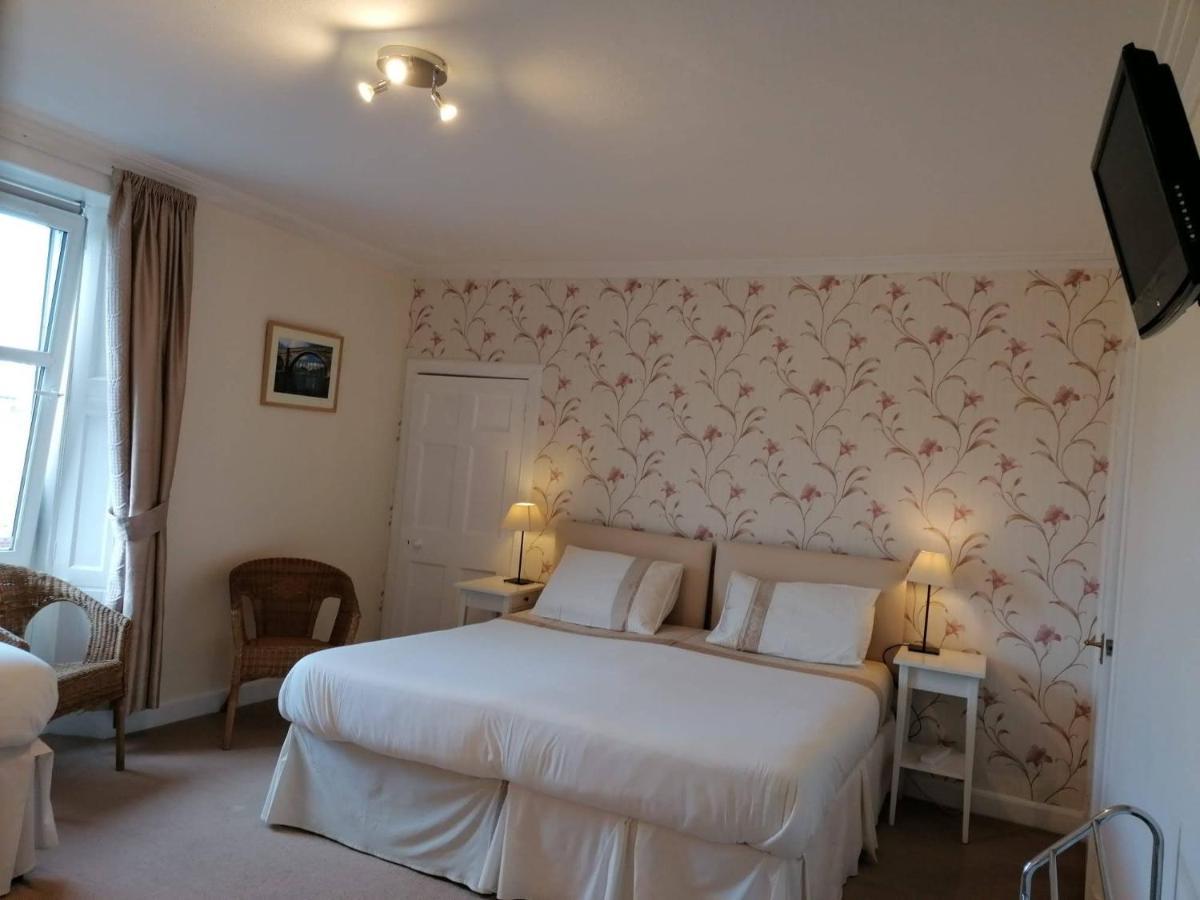 Broomfield House Bed And Breakfast Earlston Exterior photo
