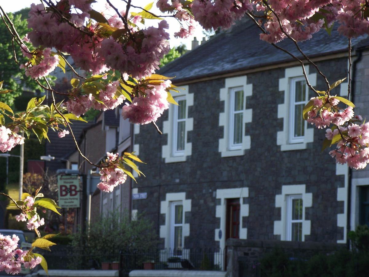 Broomfield House Bed And Breakfast Earlston Exterior photo