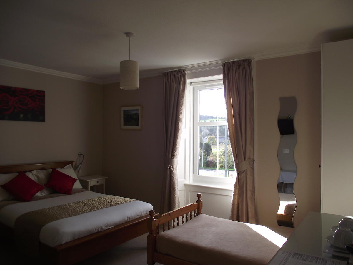 Broomfield House Bed And Breakfast Earlston Exterior photo